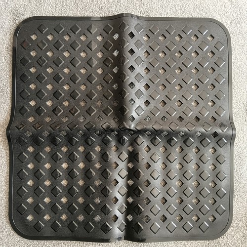 Black square floor - black,